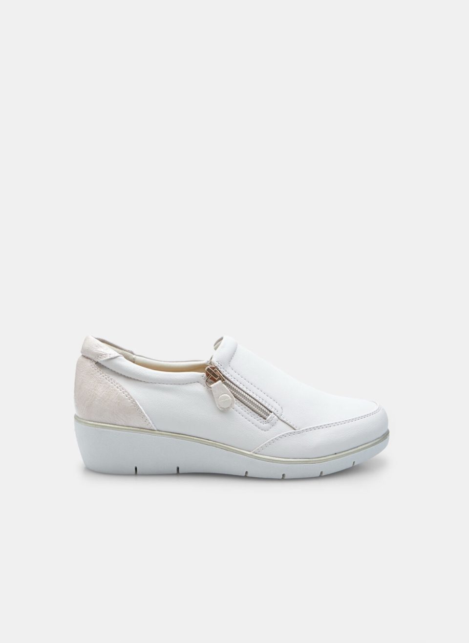 Женски патики BATA COMFIT